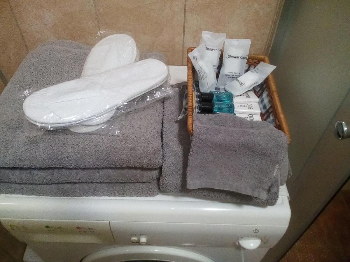 Moezsi Apartman Tolna Exterior foto